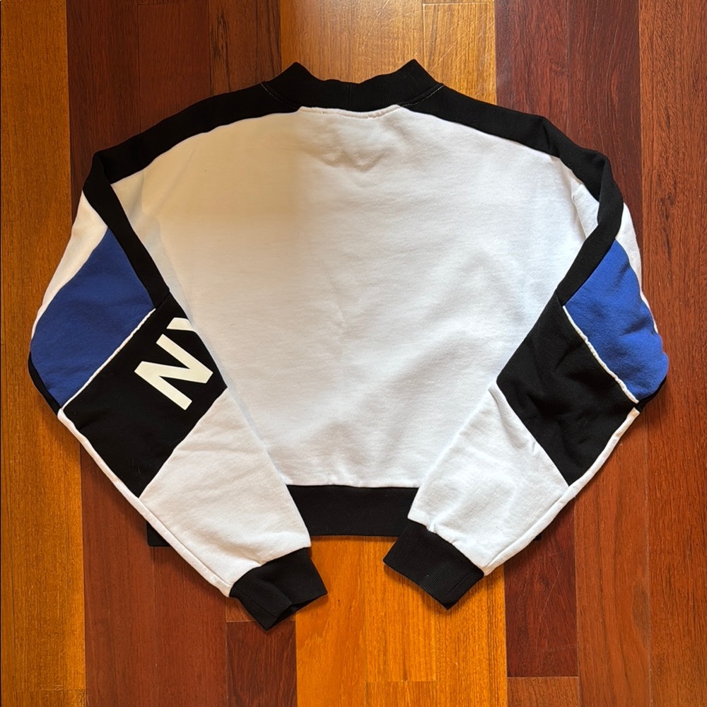 Forever 21 | Cropped NYC Colorblock Sweatshirt | Size Medium - Picture 3 of 5
